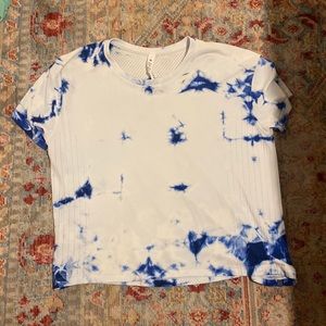 Lululemon train to be short sleeve shirt